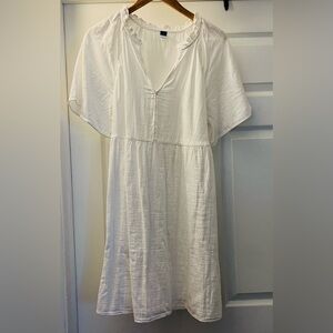 Old Navy White Ruffled Top